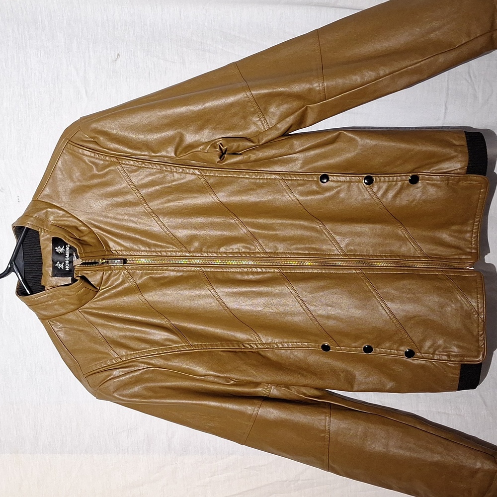 3/$20-Vintage Vegan Leather Bomber Jacket, Tan With Black Studs Sz 8, NWOT